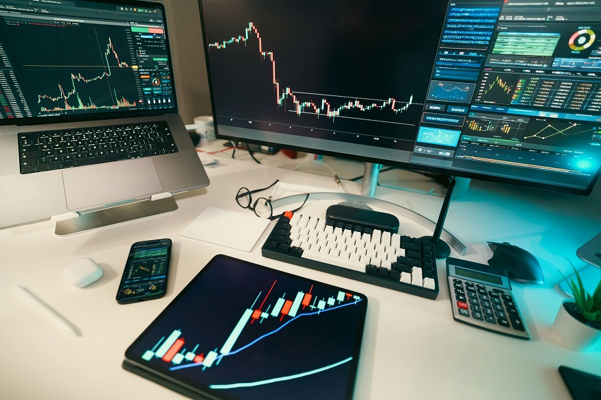 How to become a professional trader?